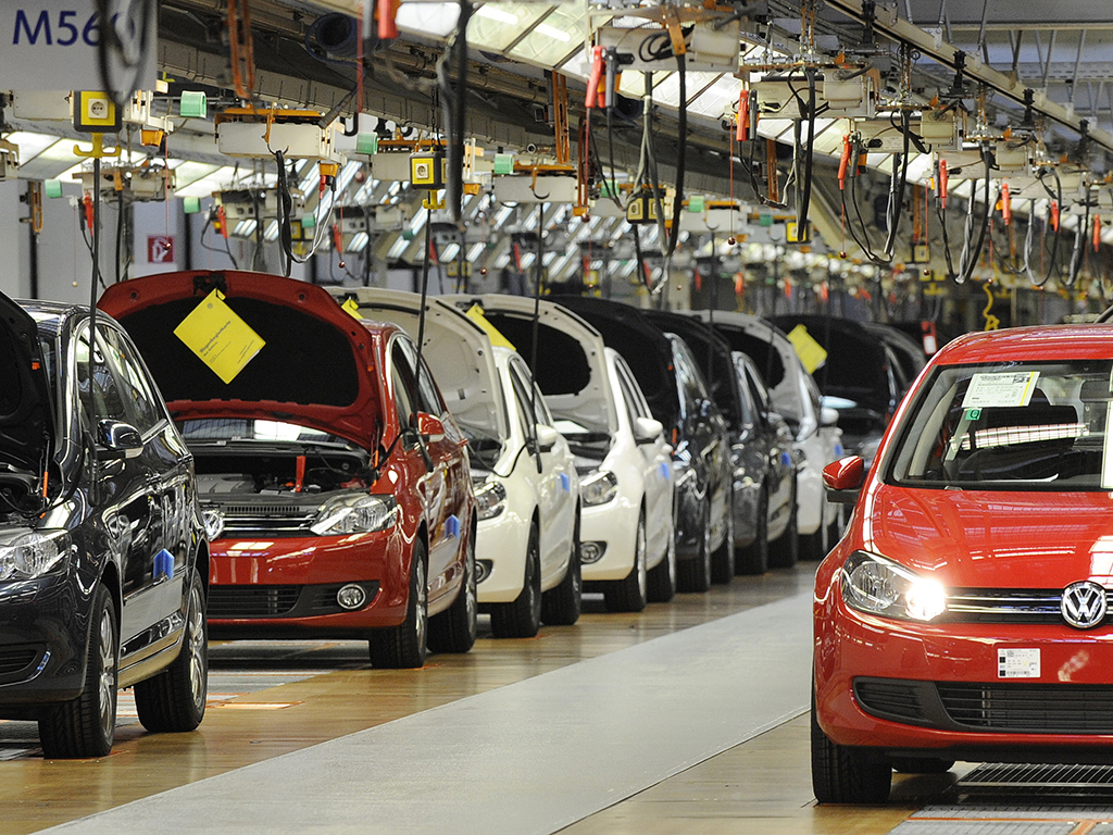 مصنعو السيارات : زيادة المكون المحلى لـ46% يشجع إقامة مصانع ويضر